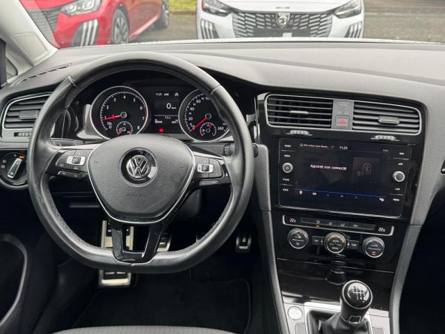 Volkswagen Golf image 2