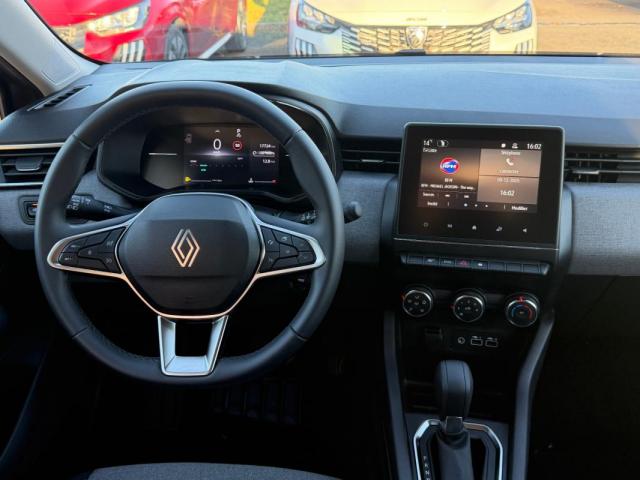 Renault Clio image 9