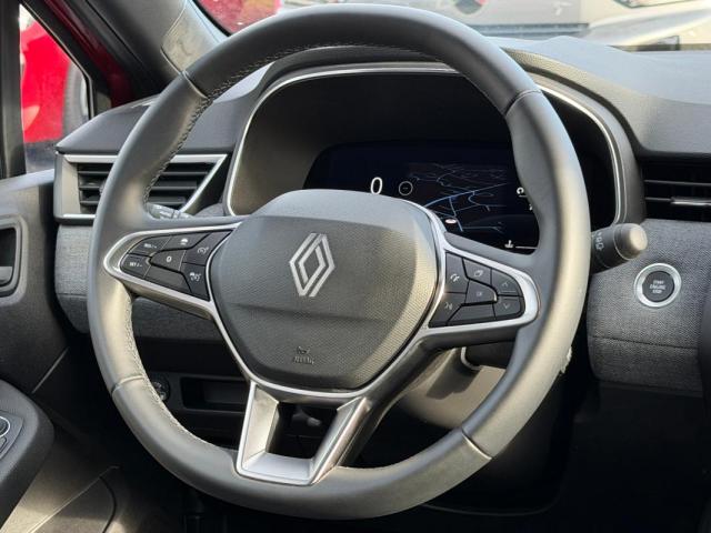 Renault Clio image 9