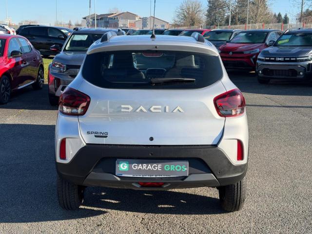 Dacia Spring image 8