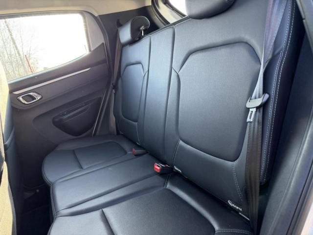 Dacia Spring image 5