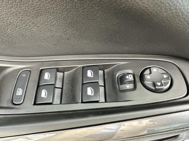 Opel Grandland X image 2