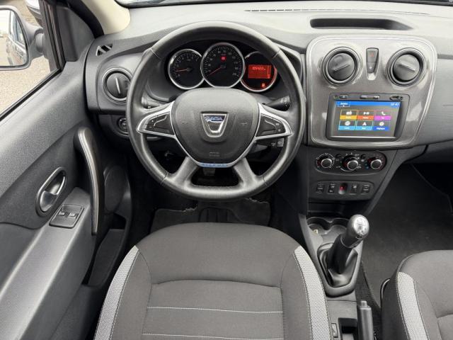 Dacia Sandero image 1