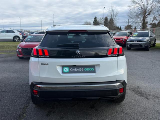 Peugeot 3008 image 8