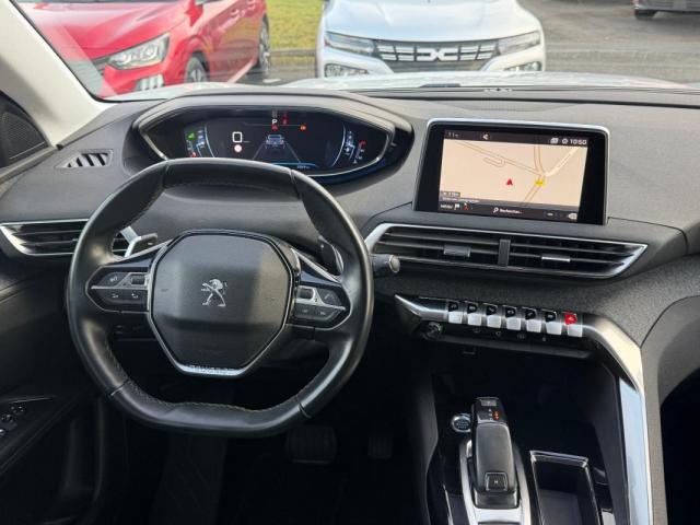 Peugeot 3008 image 2