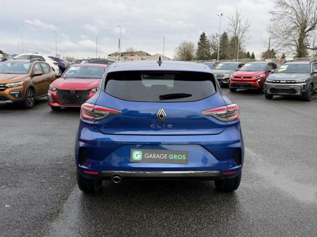 Renault Clio image 9