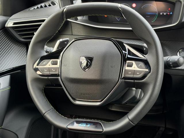 Peugeot 2008 image 7