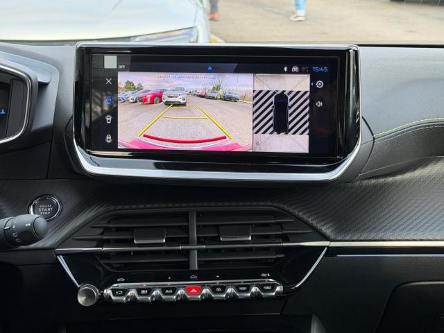 Peugeot 2008 image 1