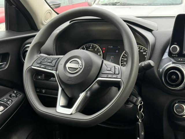 Nissan Juke image 6