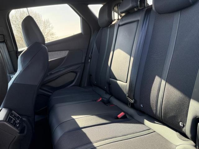 Peugeot 3008 image 1