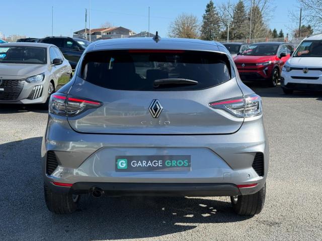 Renault Clio image 1