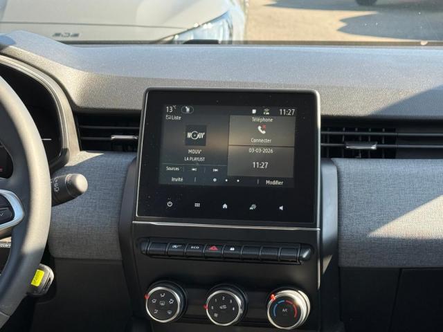 Renault Clio image 2