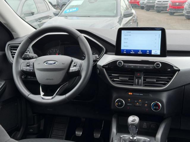 Ford Kuga image 9