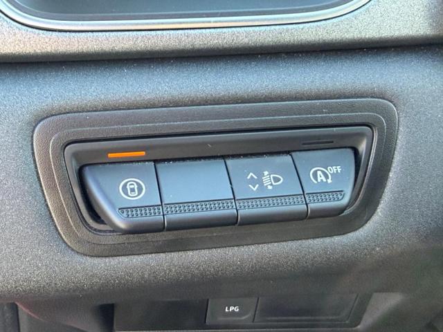 Renault Captur image 5