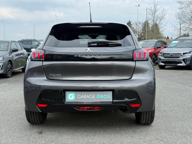 Peugeot 208 image 9