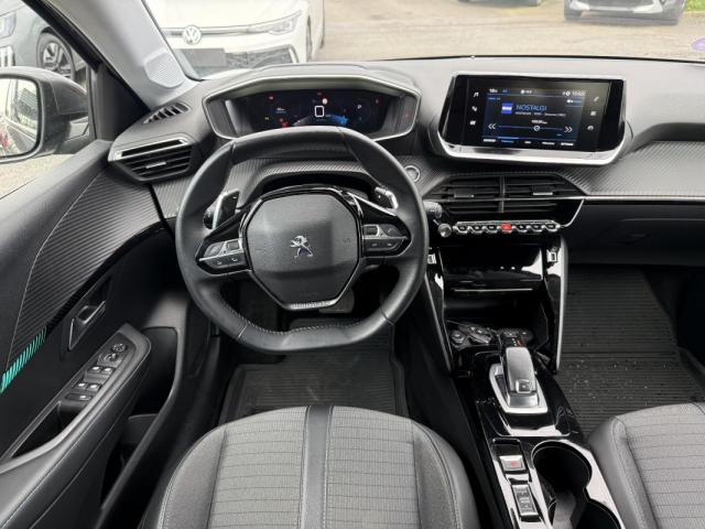Peugeot 208 image 5