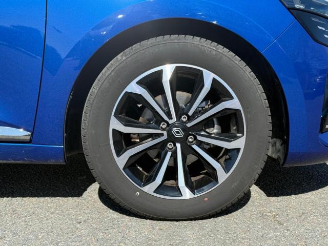 Renault Clio image 9