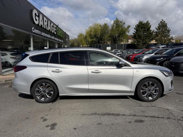 Ford Focus image 8