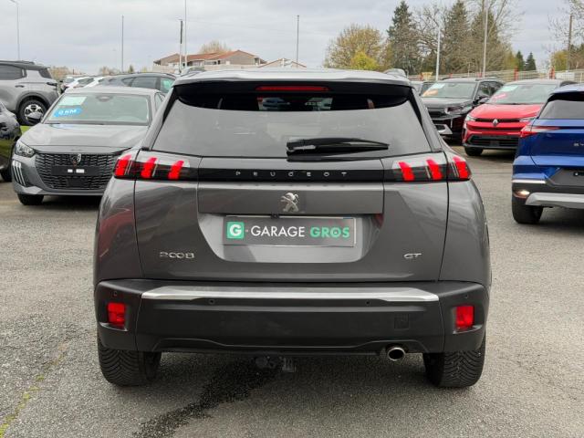 Peugeot 2008 image 2