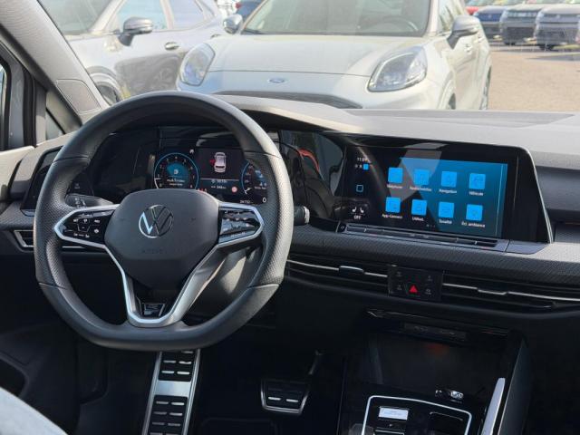 Volkswagen Golf image 6