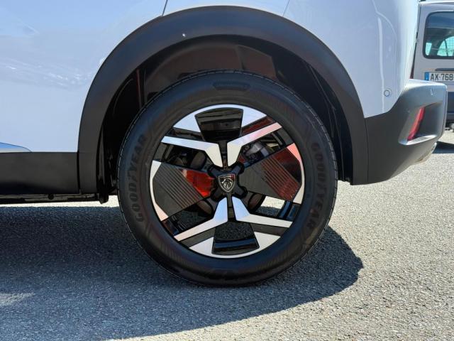 Peugeot 2008 image 9
