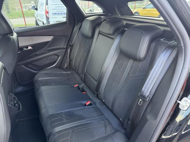 Peugeot 3008 image 2