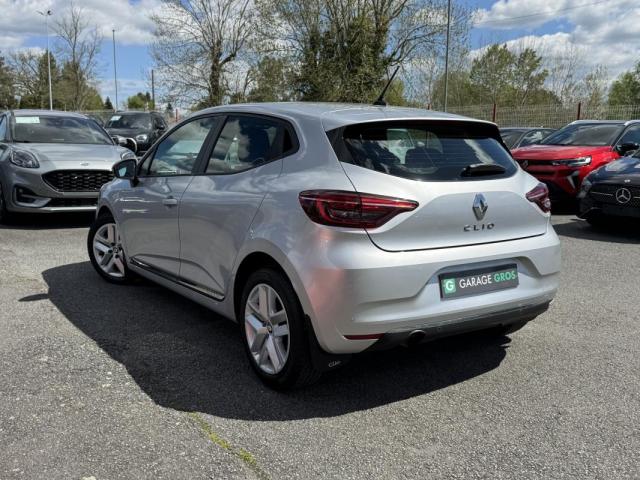 Renault Clio image 9