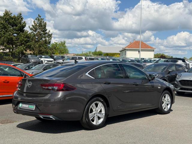 Opel Insignia image 3