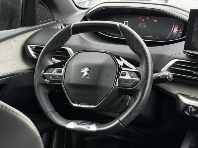 Peugeot 3008 image 6