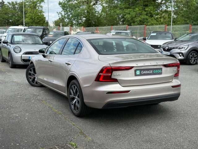 Volvo S60 image 8