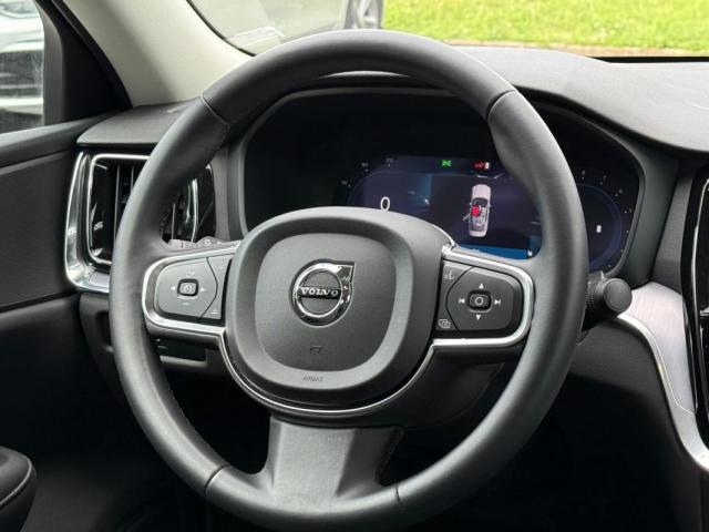 Volvo S60 image 1