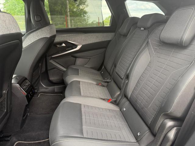 Peugeot 5008 image 9
