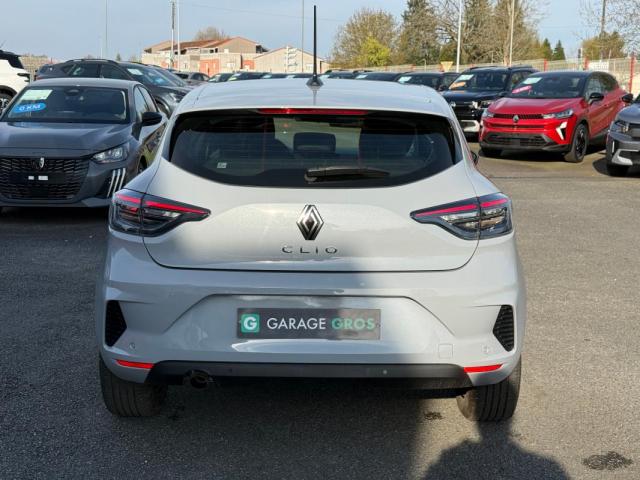 Renault Clio image 6