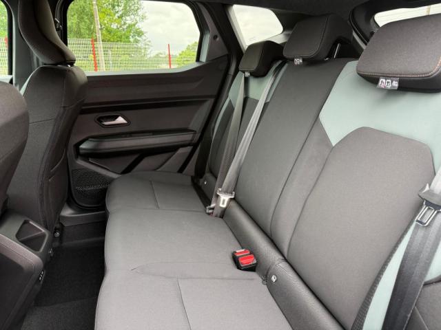 Dacia Duster image 5