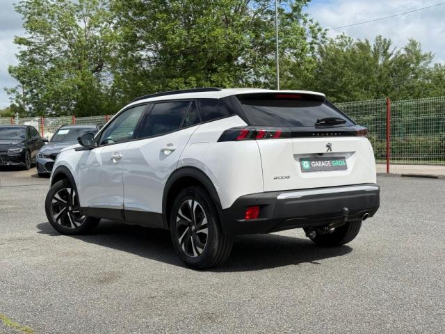 Peugeot 2008 image 3