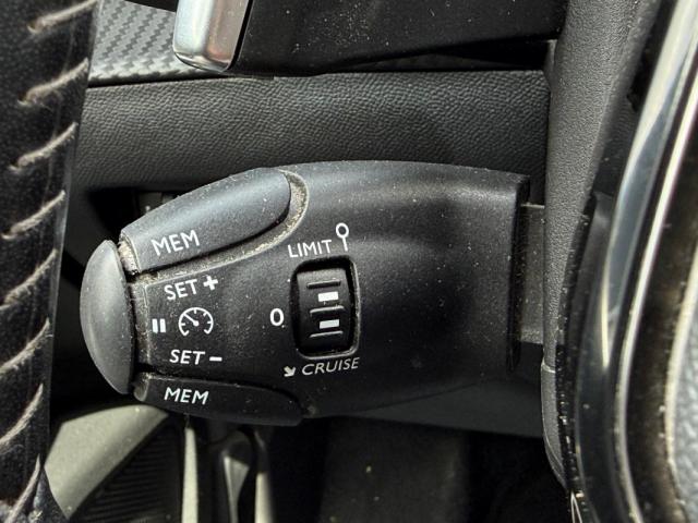 Peugeot 2008 image 4