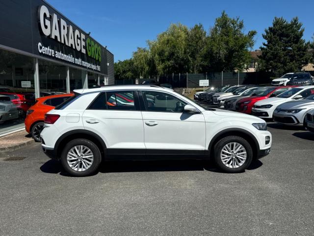 Volkswagen T-Roc image 9