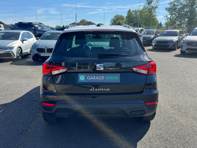 Seat Arona image 2