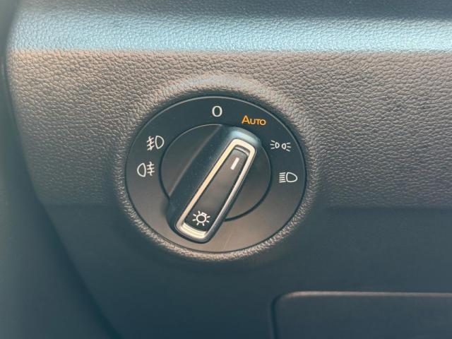 Volkswagen T-Roc image 8
