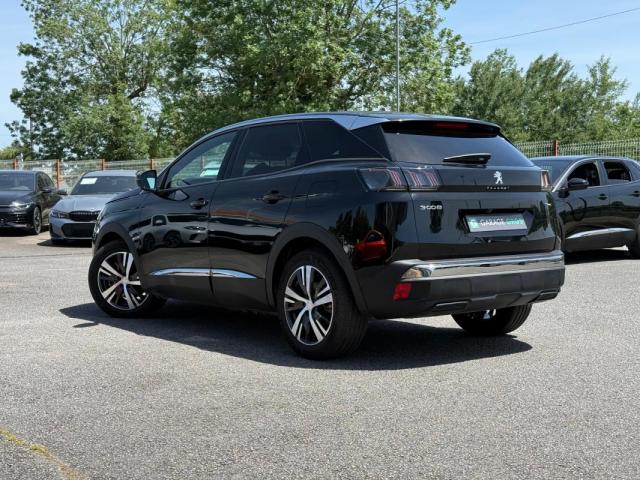 Peugeot 3008 image 2