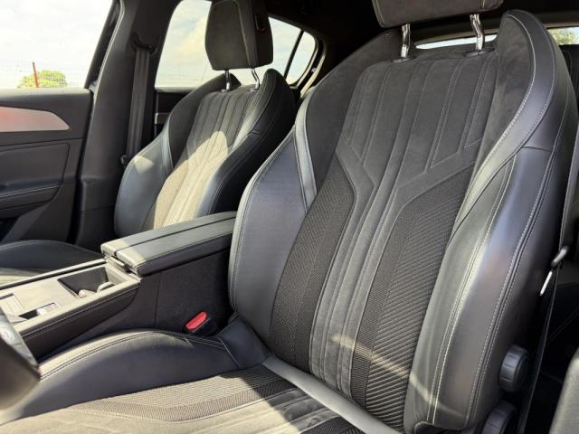 Peugeot 308 image 8