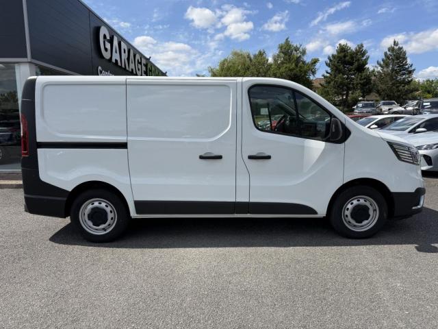 Renault Trafic image 7
