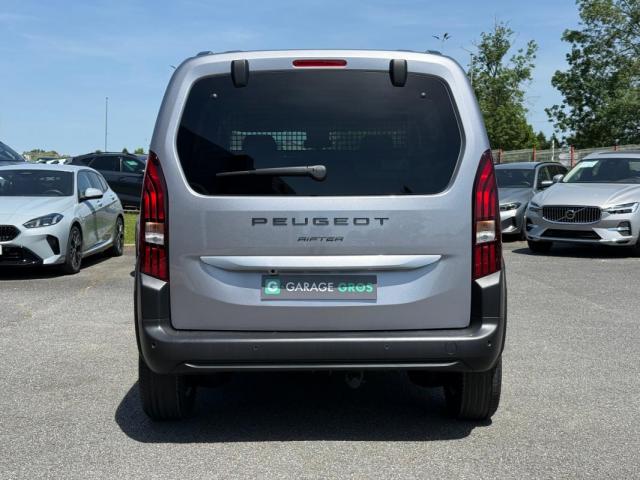 Peugeot Rifter image 1