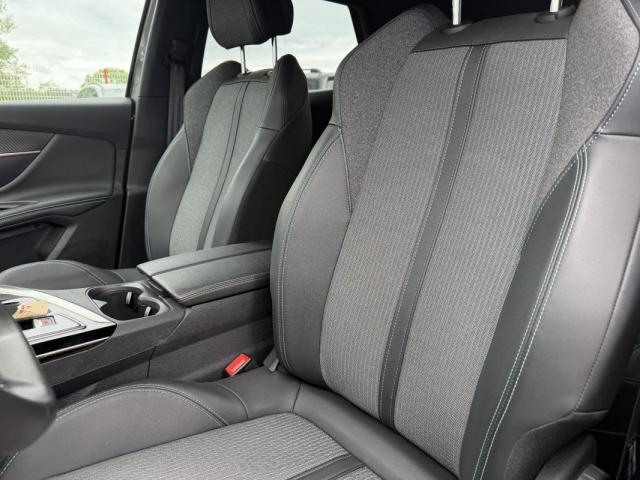 Peugeot 3008 image 7