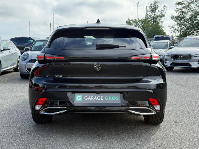 Peugeot 308 image 1