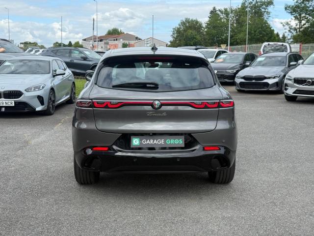 Alfa Romeo Tonale image 8