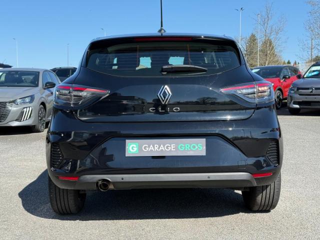 Renault Clio image 9