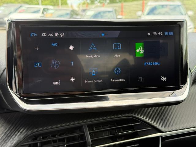 Peugeot 2008 image 9