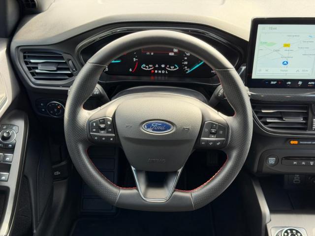 Ford Focus image 3
