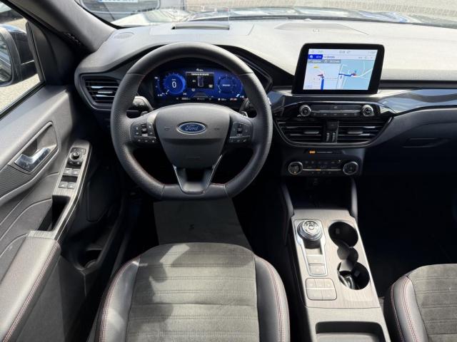 Ford Kuga image 9